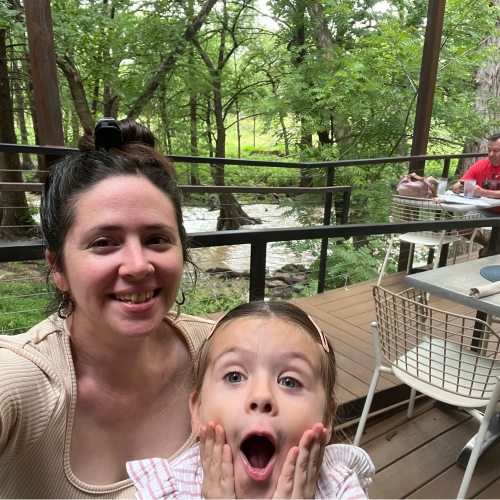 Meet your Posher, Jenn